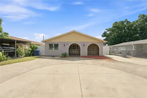 6513 N MANHATTAN AVE — home for sale