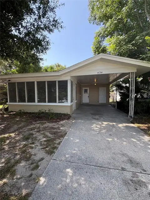 434 AVENUE D SE — home for sale