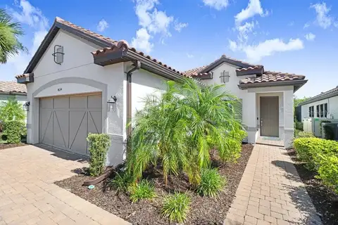 4634 CRESTPOINT WAY — home for sale