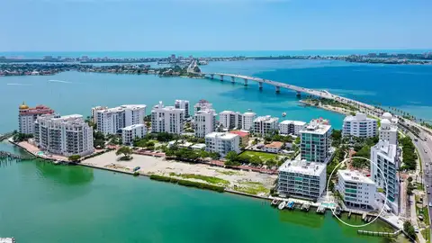 660 GOLDEN GATE POINT #51 & 52 — home for sale