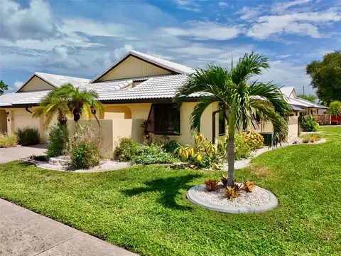 44 SANDSTONE CIR — home for sale
