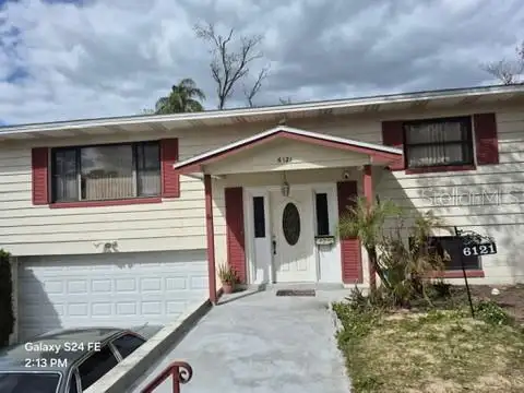 6121 HOLIDAY HILL LN — home for sale