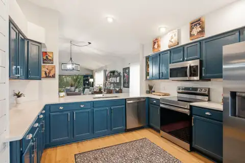 11328 HOLLANDER AVE — home for sale
