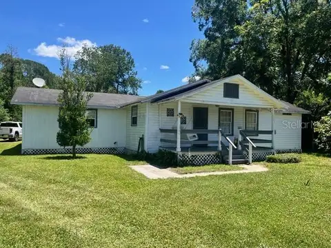 9559 SE STATE ROAD 100 — home for sale