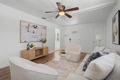 3913 N LYNN AVE — home for sale