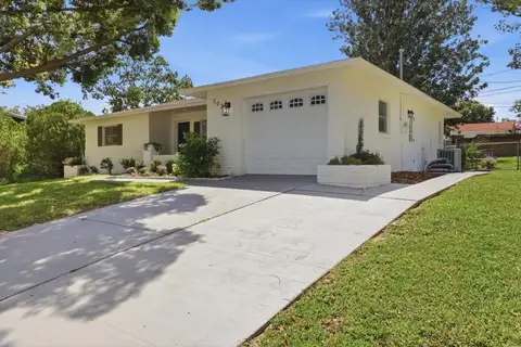 203 S LEE ST — home for sale