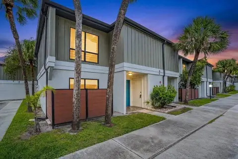 4001 BENEVA RD #310 — home for sale