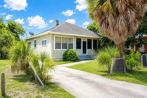 1944 12TH AVE S — home for sale