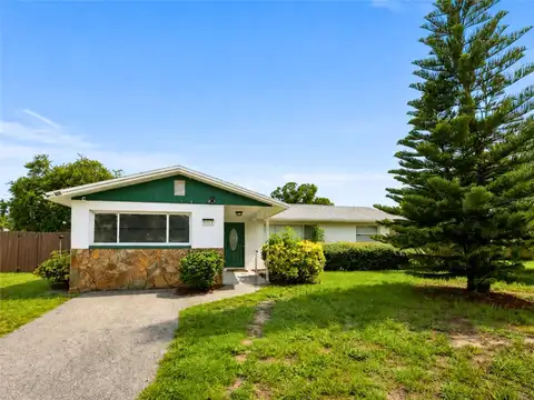 8628 MAGNOLIA DR — home for sale