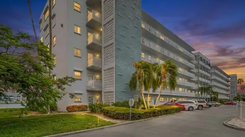 5925 SHORE BLVD S #302 — home for sale
