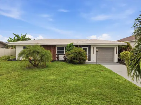 3106 SE 18TH PL — home for sale