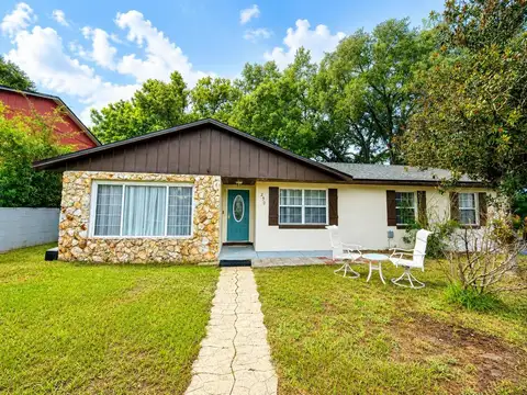 290 HILLSIDE DR — home for sale
