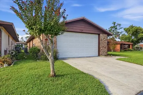 478 LAKE CAROLYN CIR — home for sale