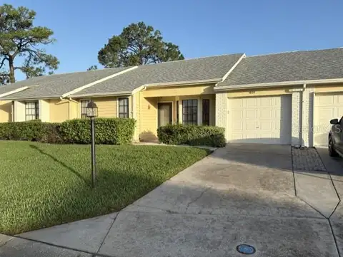 4809 WAKEFIELD CT — home for sale
