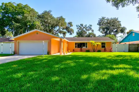1013 INDIAN OAKS E — home for sale