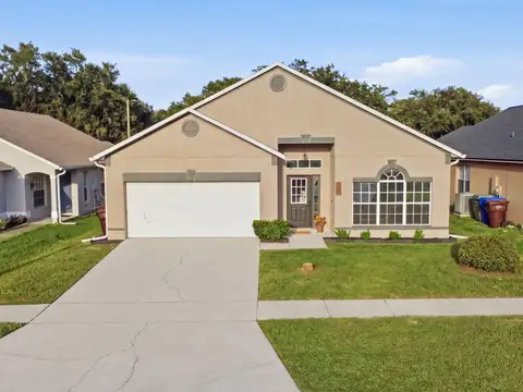 2104 MALLARD CREEK CIR — home for sale