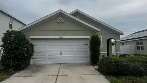 10526 WHISPERING HAMMOCK DR — home for sale