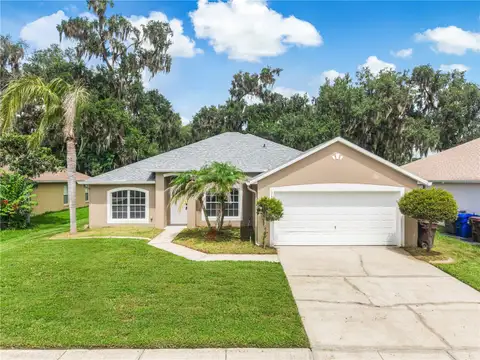 2106 THE OAKS BLVD — home for sale