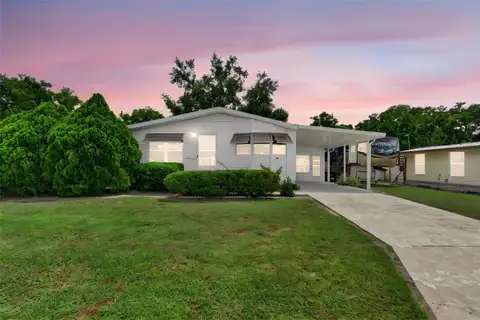 39200 OLA AVE — home for sale