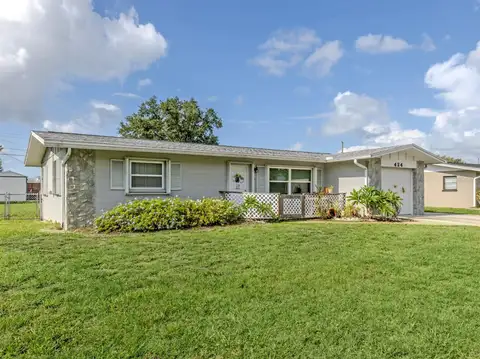 424 CENTER RD — home for sale