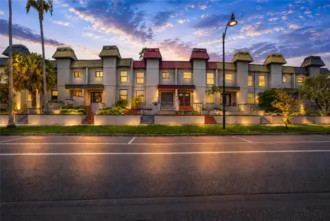 170 E DAVIS BLVD — home for sale
