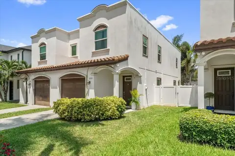 3203 W SANTIAGO ST #B — home for sale