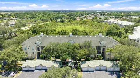 5134 NORTHRIDGE RD #208 — home for sale