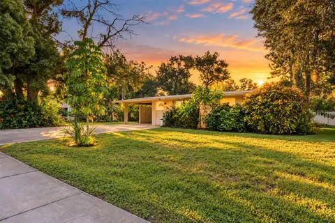 260 SHAMROCK DR — home for sale