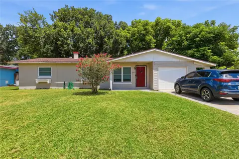 4915 PINE NEEDLE DR — home for sale