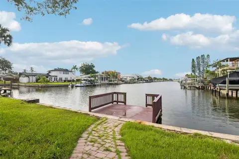 4008 DANA SHORES DR — home for sale
