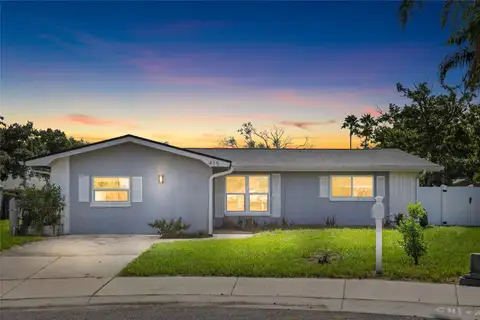 415 MAPLEWOOD CIR — home for sale