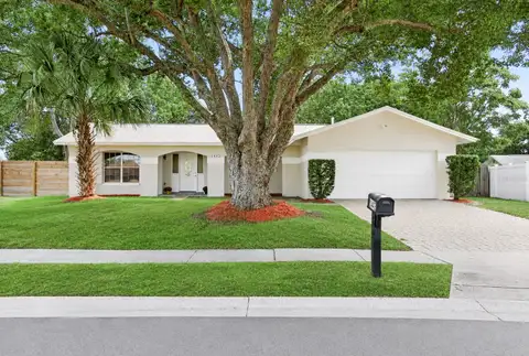 1442 CANTERBURY CIR — home for sale