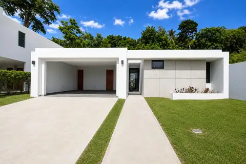 Apatita MONTEAZUL — home for sale