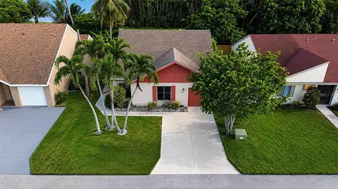 33 PEACHTREE PL — home for sale