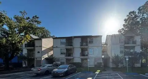 1916 LAKE ATRIUMS CIR #33 — home for sale