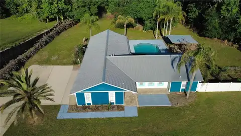 245 COUNTRY CIRCLE DR E — home for sale