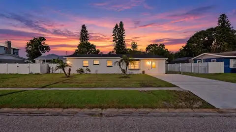 310 COUNTRY CLUB DR — home for sale