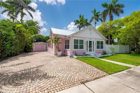 717 W MARION AVE — home for sale