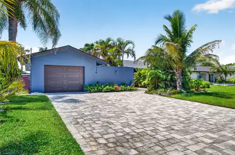 114 12TH ST — home for sale