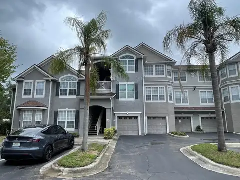 3379 S KIRKMAN RD #1032 — home for sale
