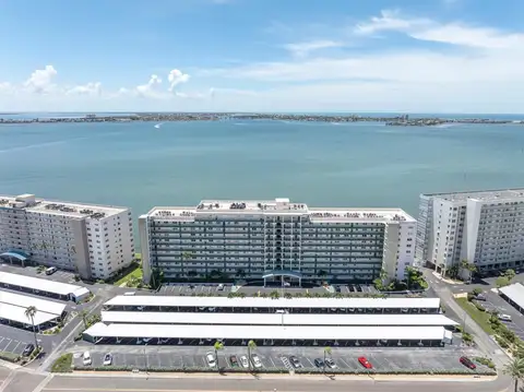 6020 SHORE BLVD S #412 — home for sale