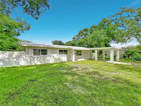 304 SUNNYHILL LN — home for sale