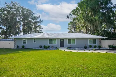 221 S HUNTING LODGE DR — home for sale