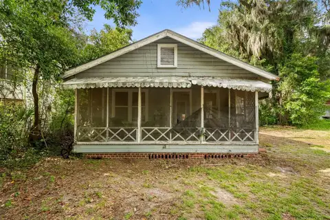 512 NW 9TH AVE — home for sale