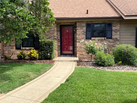 15 COVE LN — home for sale