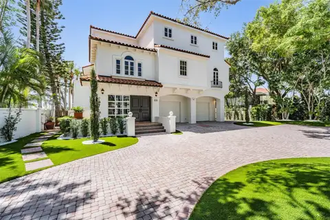 128 CARLYLE DR — home for sale