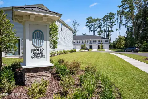 514 HOLLYLAKES DR — home for sale