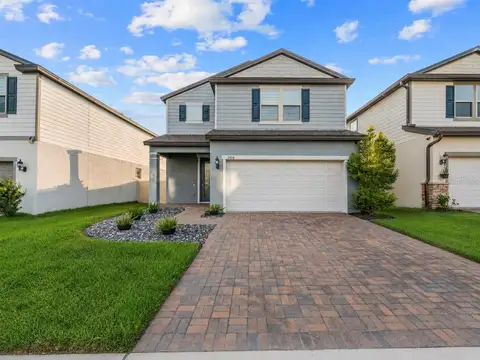 2704 VISTA VERDE LN — home for sale