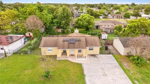 558 BROADMOOR DR — home for sale