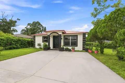 1801 BETHUNE DR — home for sale